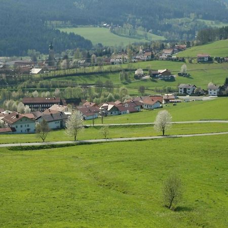 דראכזלשריד Apartment In The Bavarian Forest With Balcony מראה חיצוני תמונה